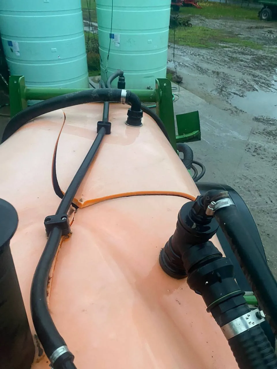 Zbiornik opryskiwacza — Amazone UX5200