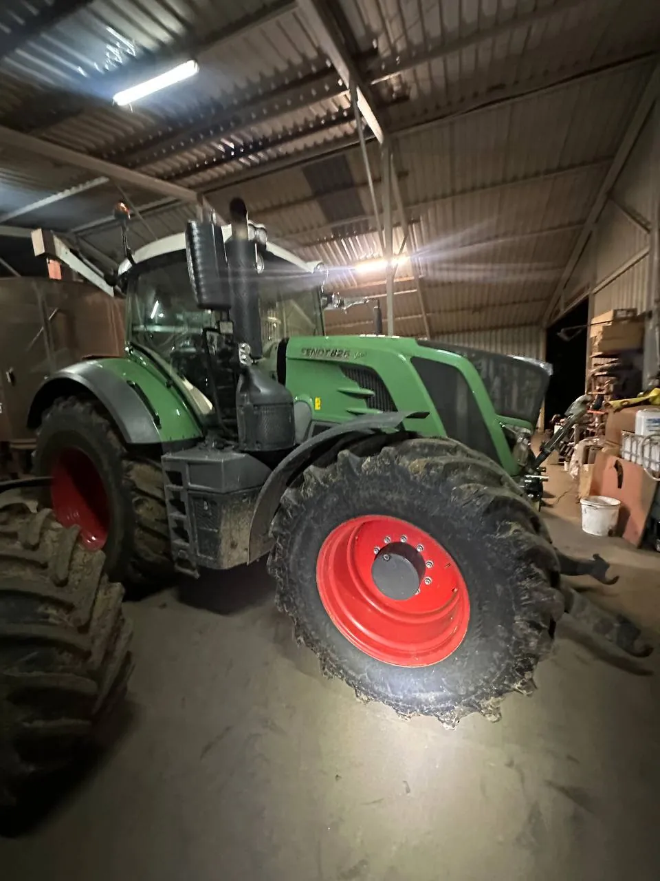 Zbiornik paliwa — Fendt 826