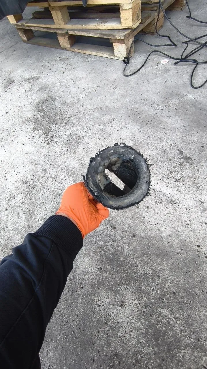 Zdjęcie 22 z naprawy — Naprawa zbiornika paliwa Fendt 828 — Stanin
