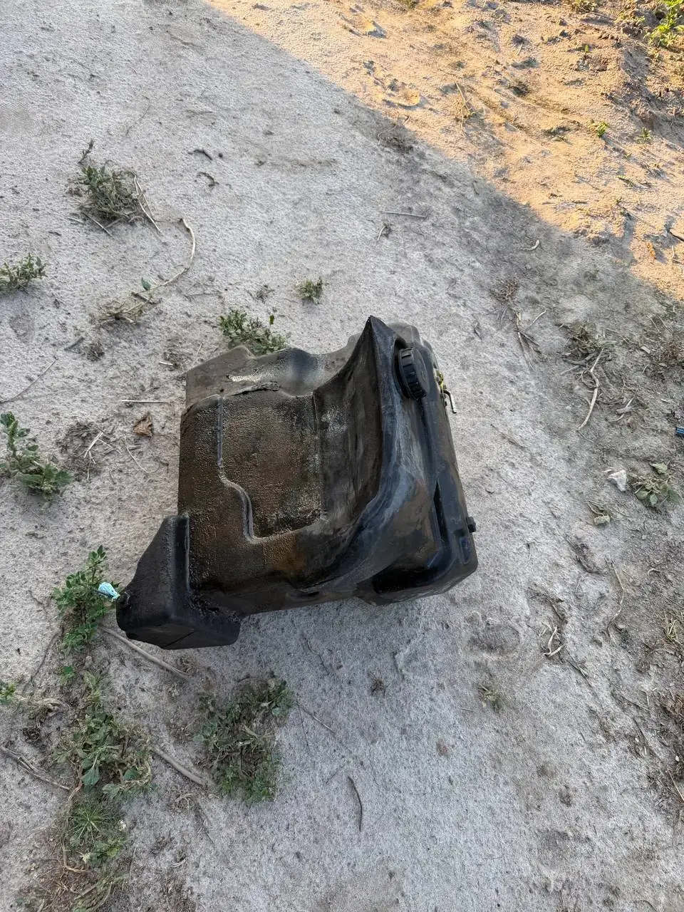 Zdjęcie 7 z naprawy — Naprawa zbiornika paliwa Massey Ferguson 420 — Radoryż Smolany