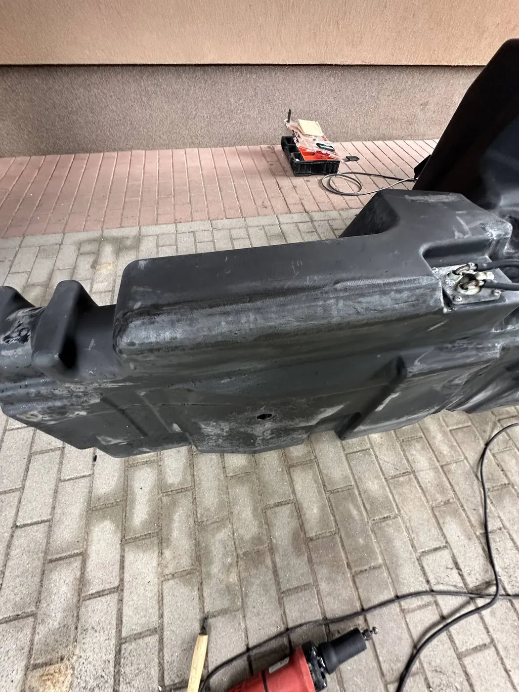 Zdjęcie 11 z naprawy — Naprawa zbiornika paliwa John Deere 6930 Premium — Dudki