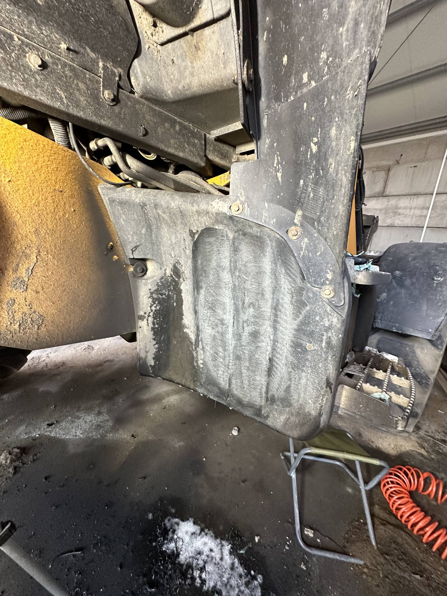 Zdjęcie 15 z naprawy — Naprawa zbiornika paliwa JCB 3CX — Bolesławiec