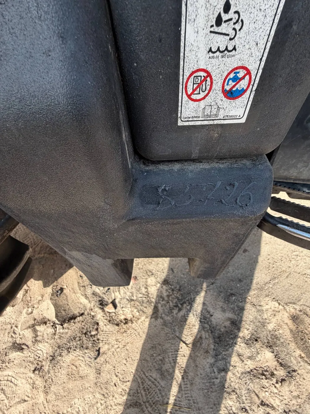 Zdjęcie 6 z naprawy — Naprawa zbiornika paliwa Case Farmall 90C — Gródek Rządowy