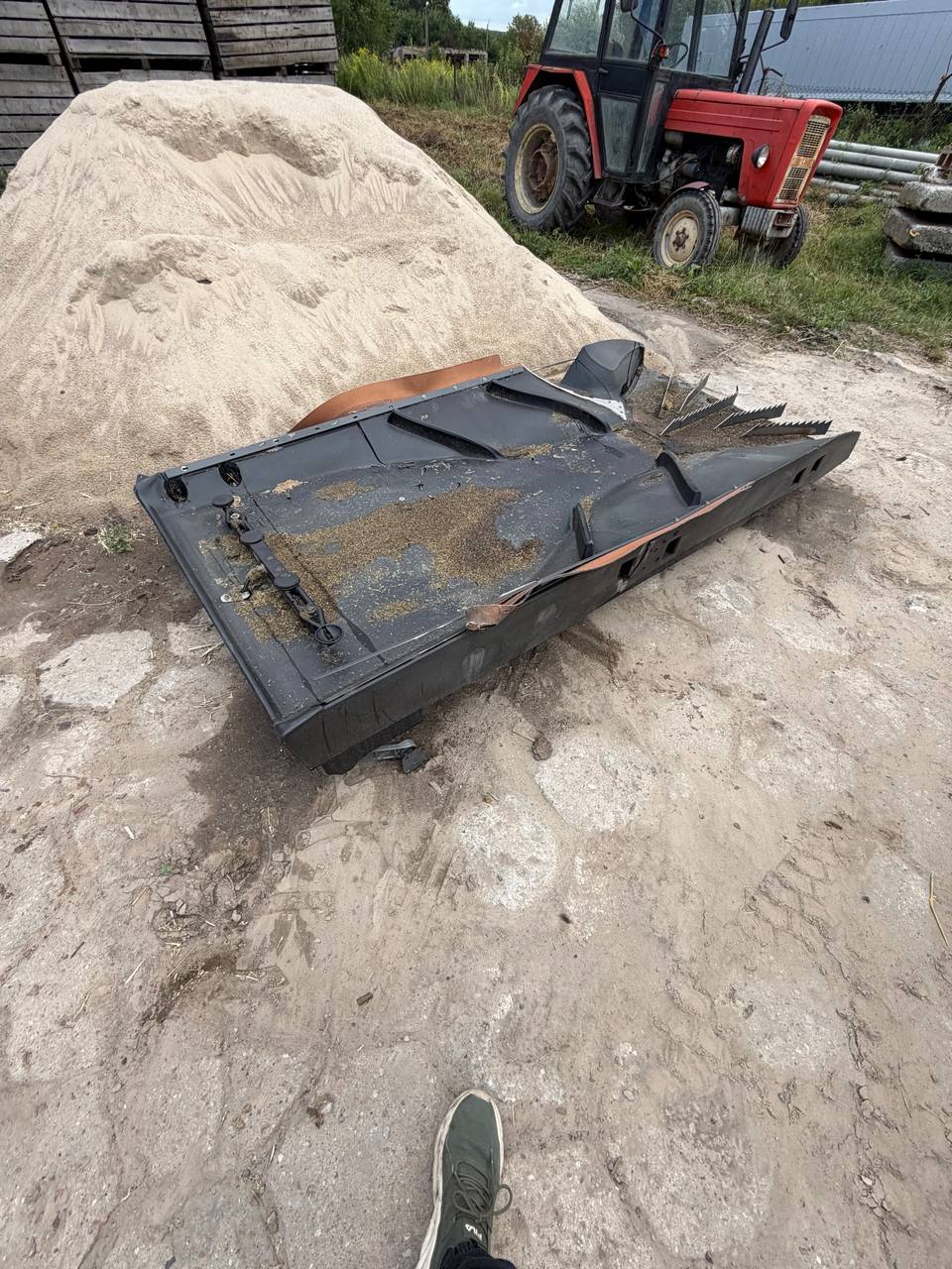 Zdjęcie 16 z naprawy — Naprawa podłogi zsypowej kombajnu Massey Ferguson Ideal 7 — Bielica