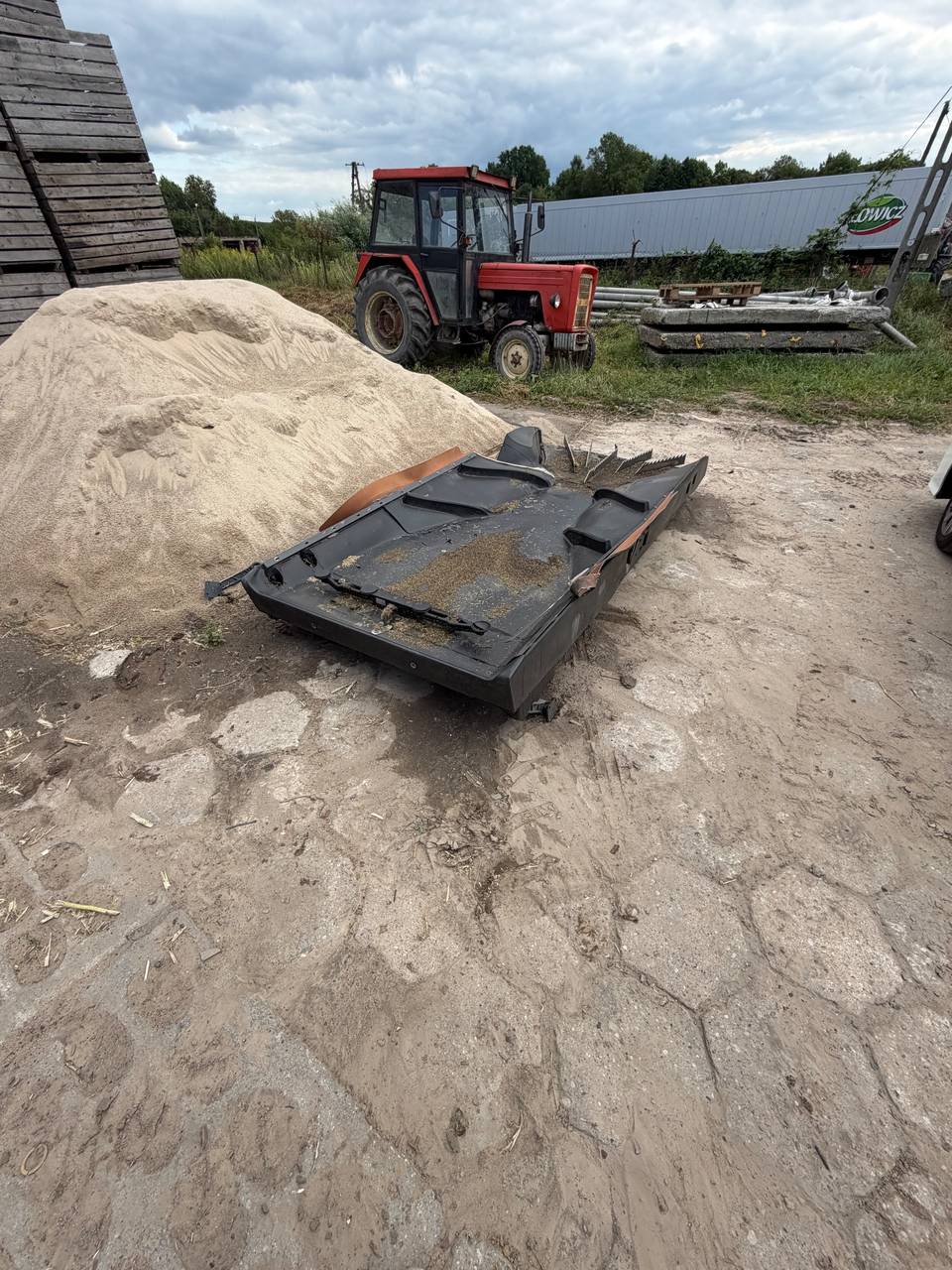 Zdjęcie 14 z naprawy — Naprawa podłogi zsypowej kombajnu Massey Ferguson Ideal 7 — Bielica