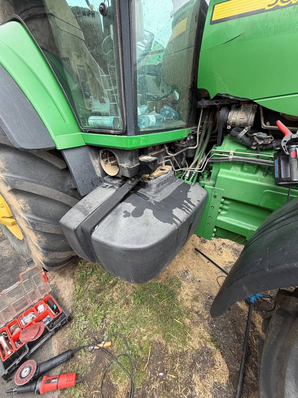 Zbiornik paliwa — John Deere 8330