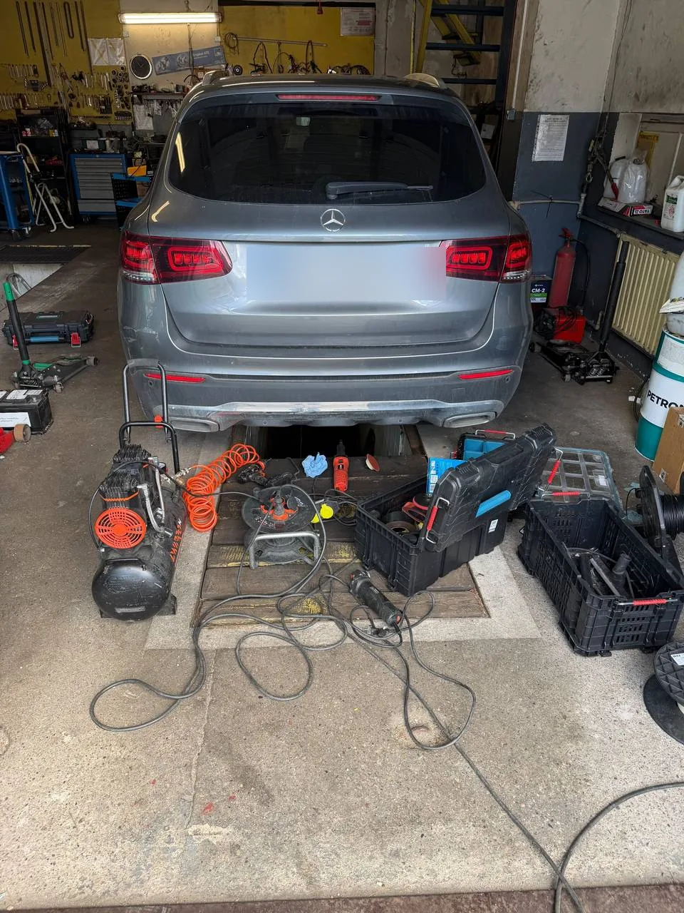 Zdjęcie 4 z naprawy — Naprawa zbiornika paliwa Mercedes-Benz GLC — Łomianki
