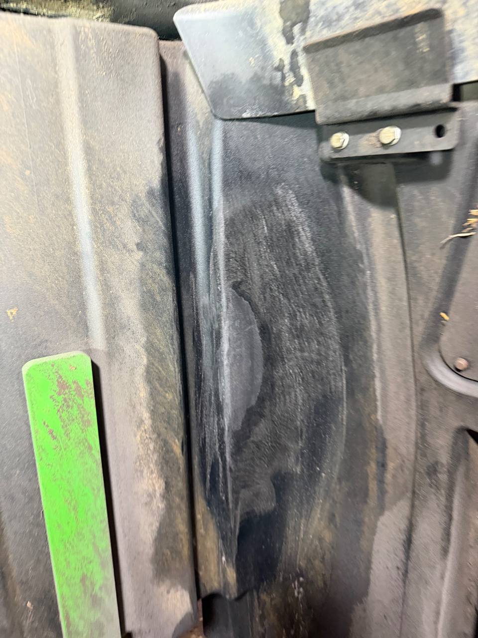 Zdjęcie 13 z naprawy — Naprawa zbiornika paliwa John Deere RK8700 — Tułodziad