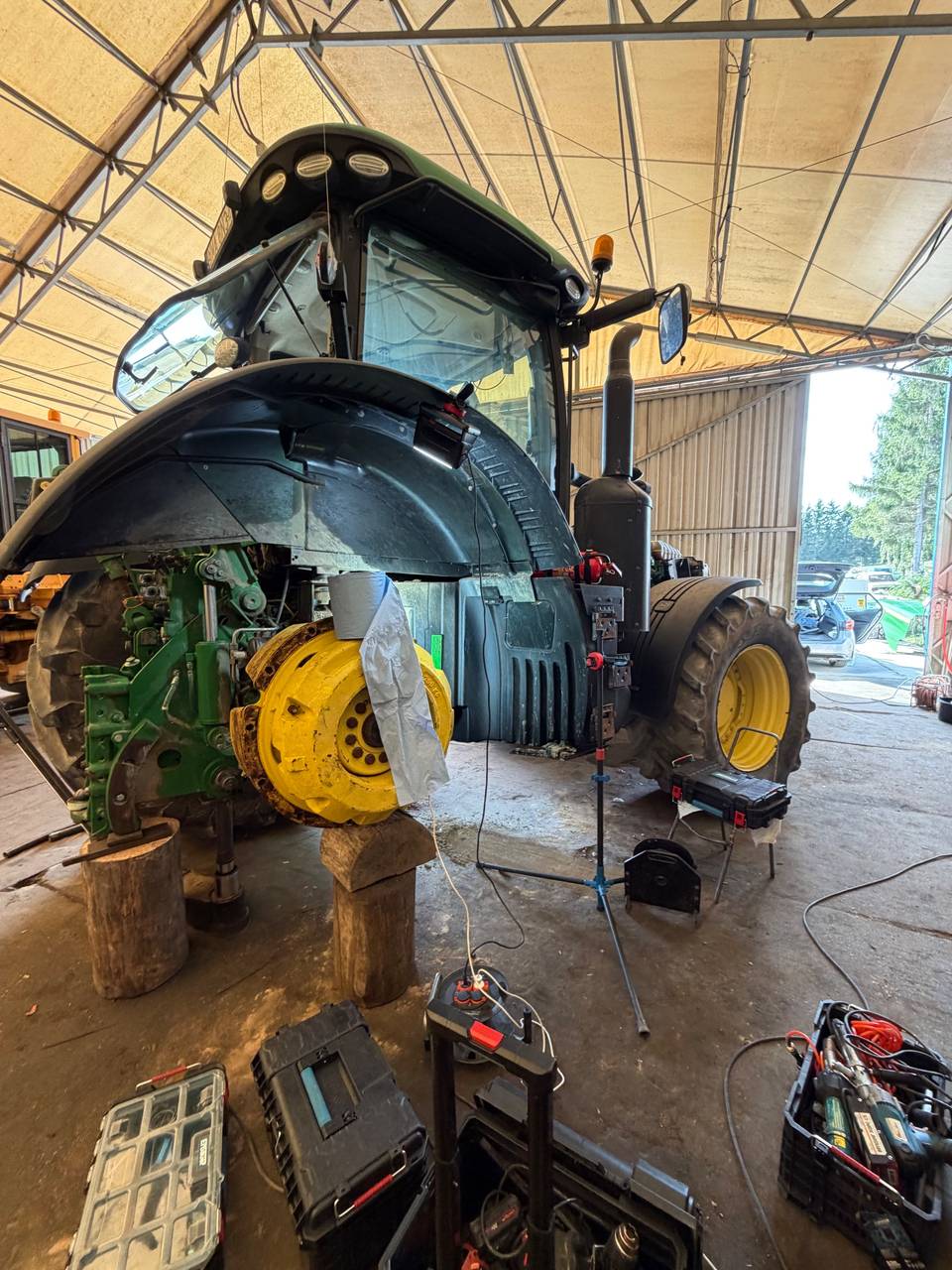 Zdjęcie 4 z naprawy — Naprawa zbiornika paliwa John Deere RK8700 — Tułodziad