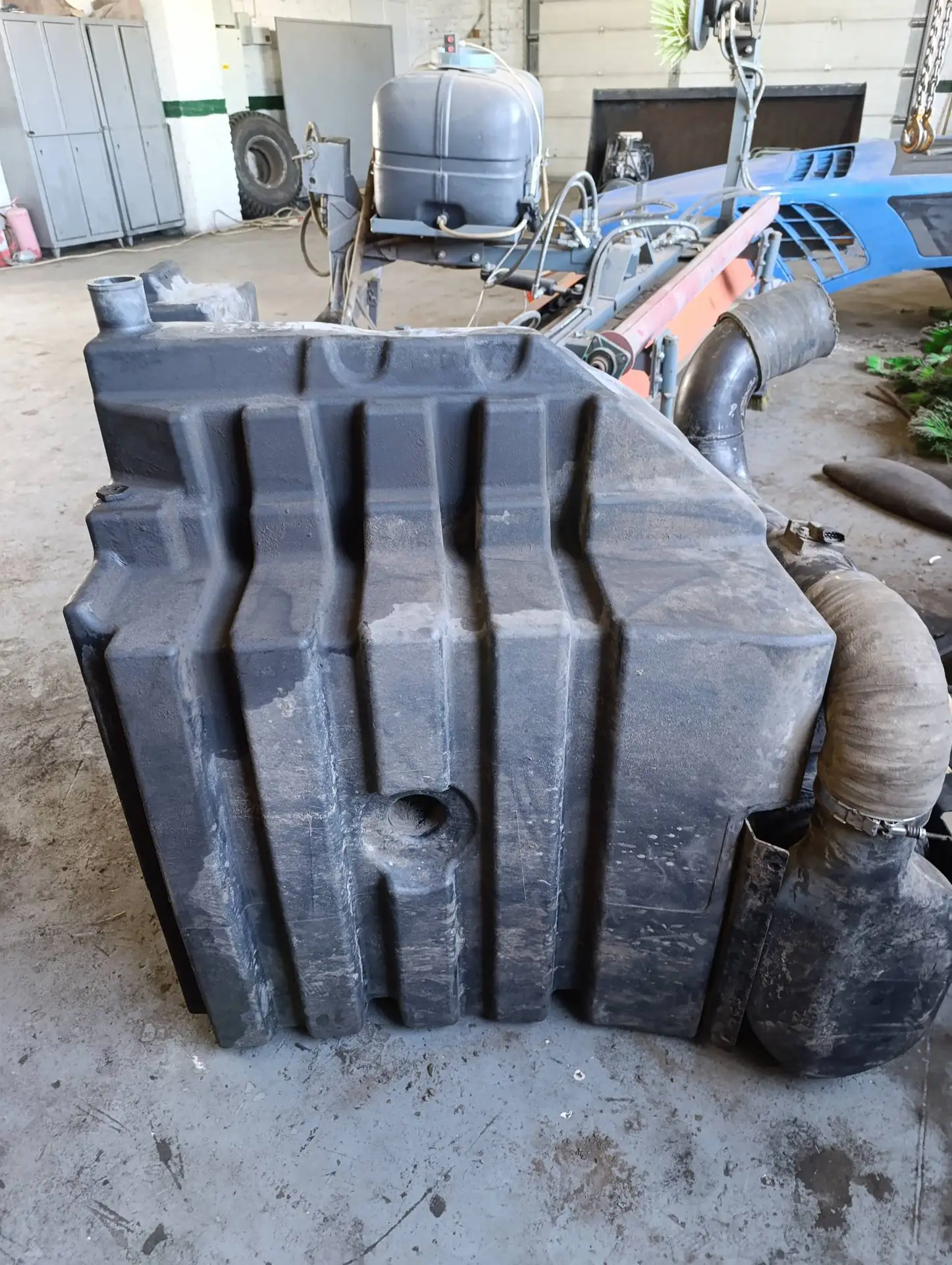 Zdjęcie 5 z naprawy — Naprawa zbiornika paliwa New Holland T8.390 — czerwiec 2026