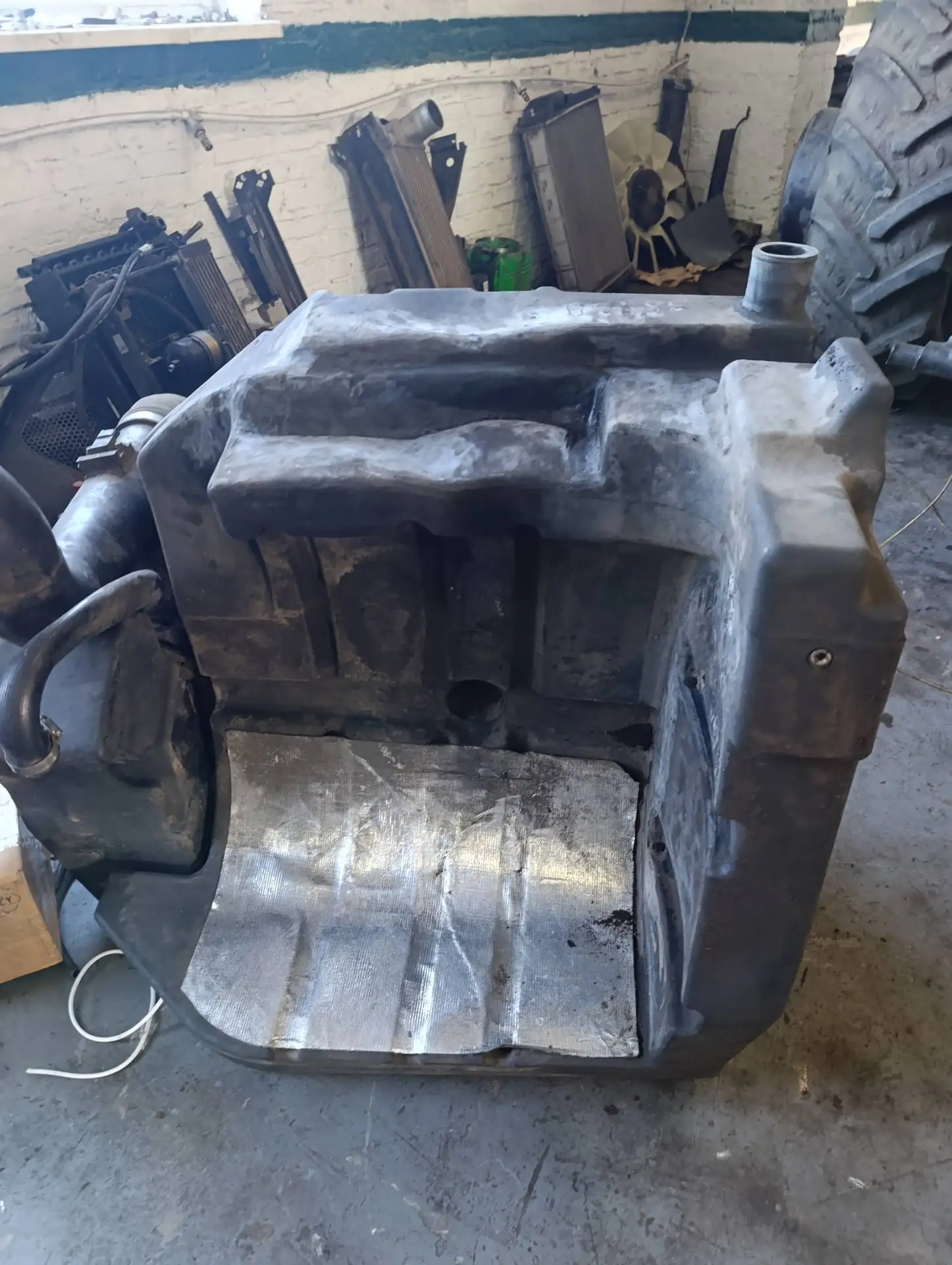 Zdjęcie 1 z naprawy — Naprawa zbiornika paliwa New Holland T8.390 — czerwiec 2026
