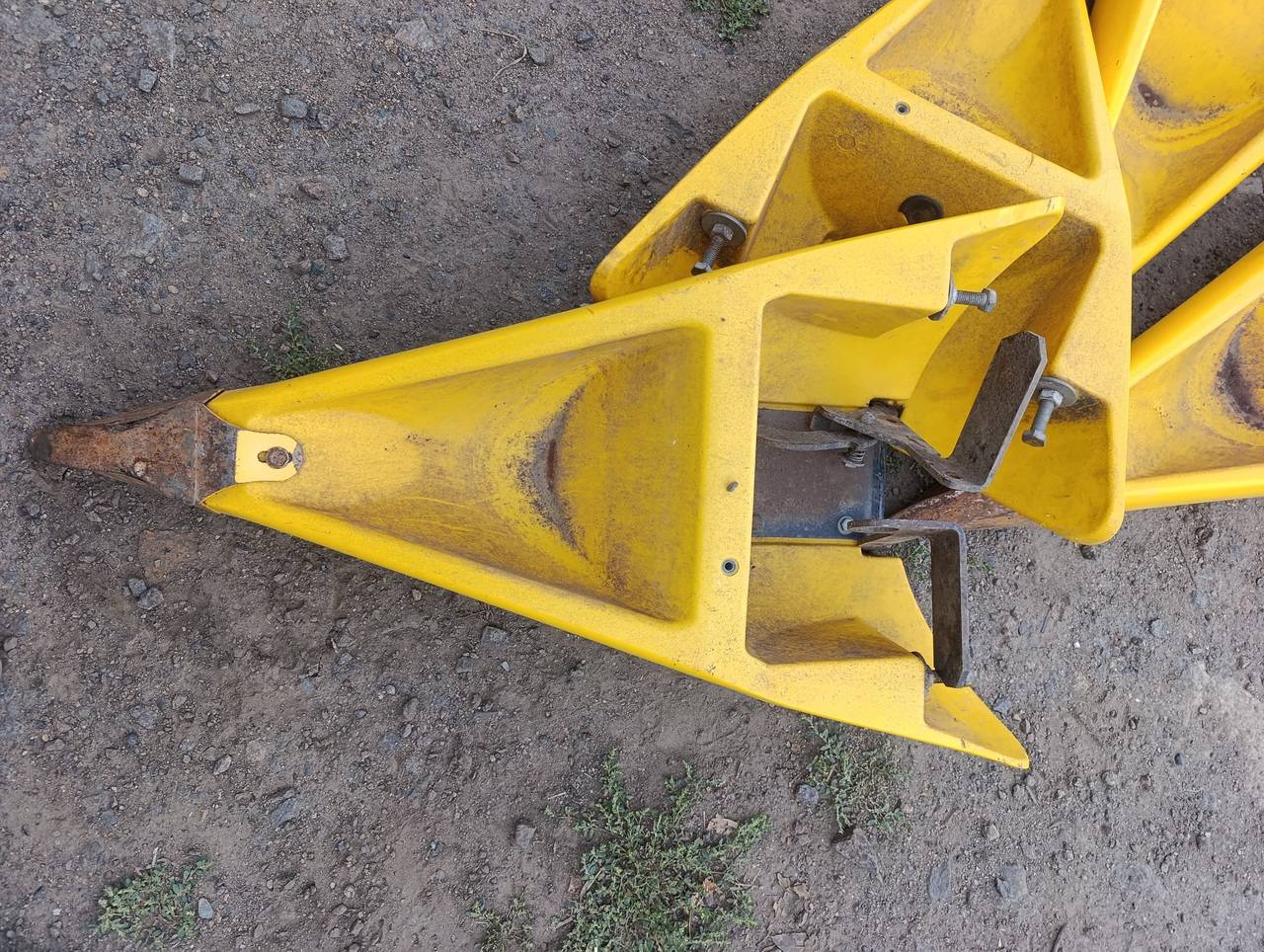 Zdjęcie 27 z naprawy — Naprawa stożka hedera New Holland *
