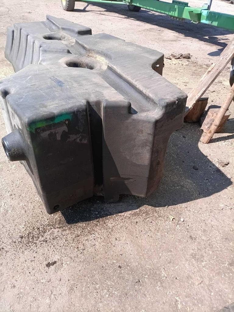 Zdjęcie 1 z naprawy — Naprawa zbiornika paliwa John Deere T660
