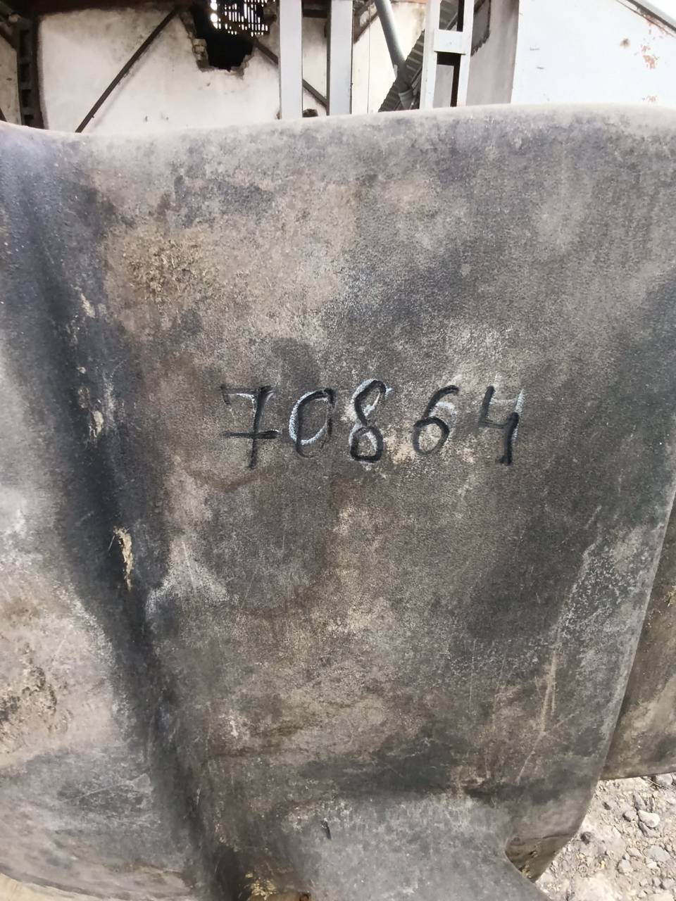 Zdjęcie 13 z naprawy — Naprawa zbiornika paliwa John Deere T660