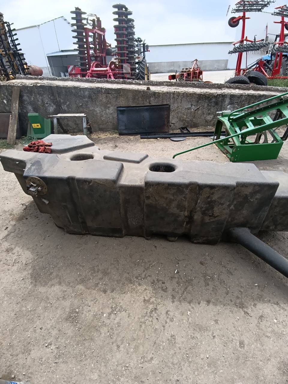 Zdjęcie 6 z naprawy — Naprawa zbiornika paliwa John Deere T660