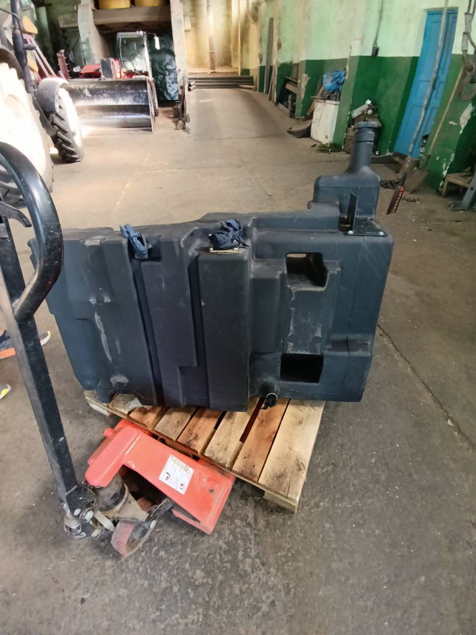 Zdjęcie 6 z naprawy — Naprawa zbiornika paliwa New Holland (2)