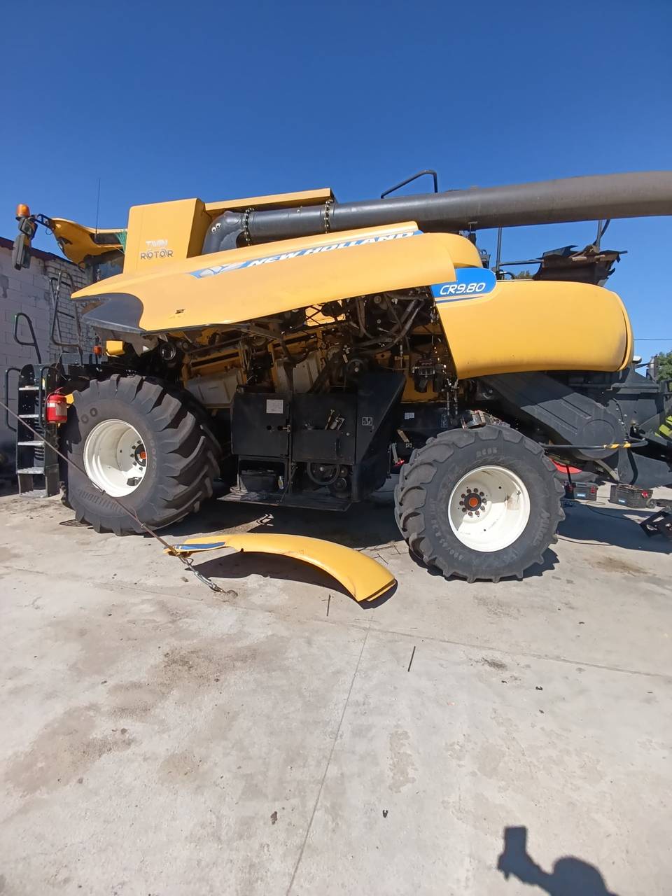 Zdjęcie 16 z naprawy — Naprawa zbiornika paliwa New Holland CR 9.80