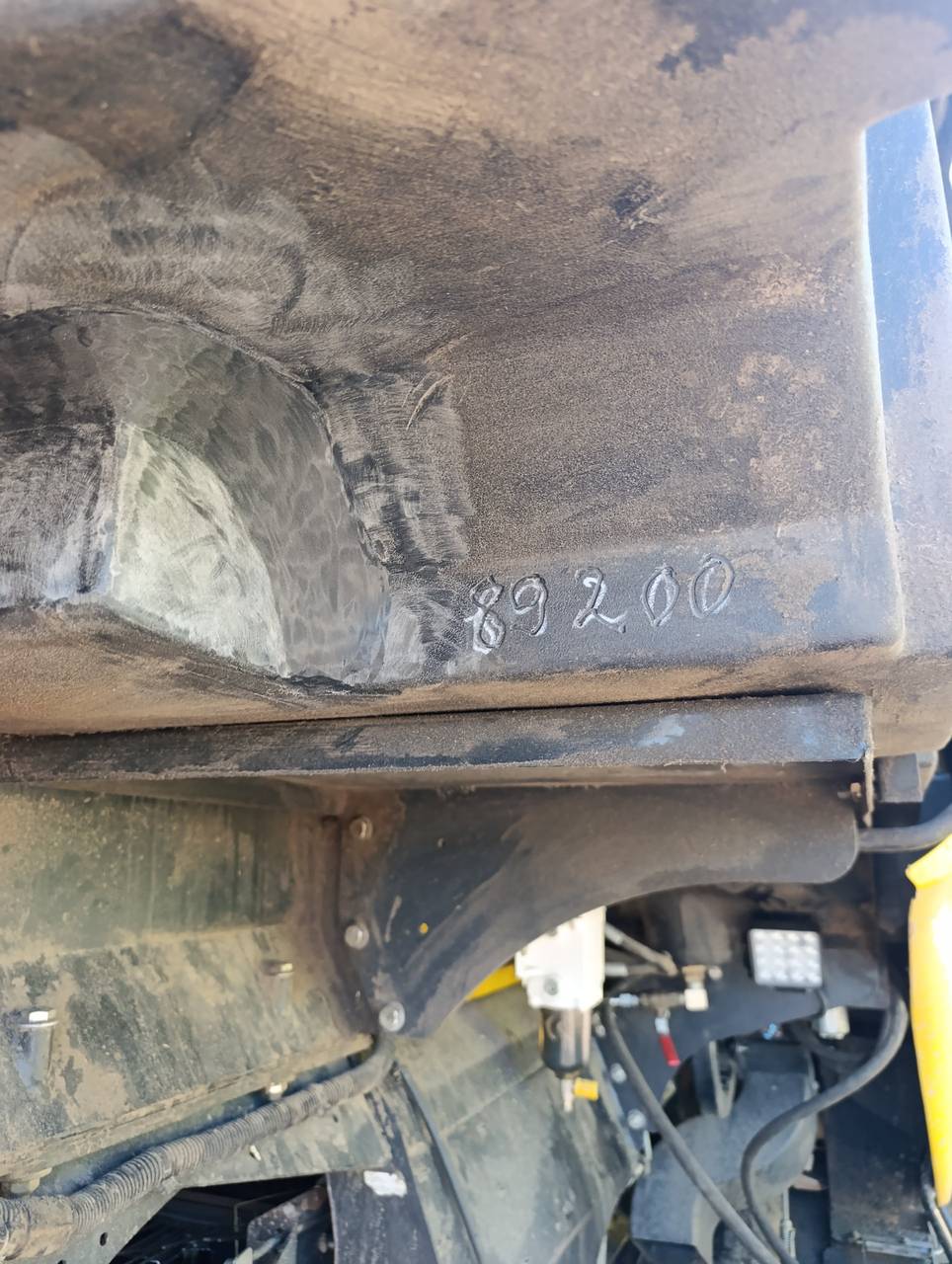 Zdjęcie 15 z naprawy — Naprawa zbiornika paliwa New Holland CR 9.80