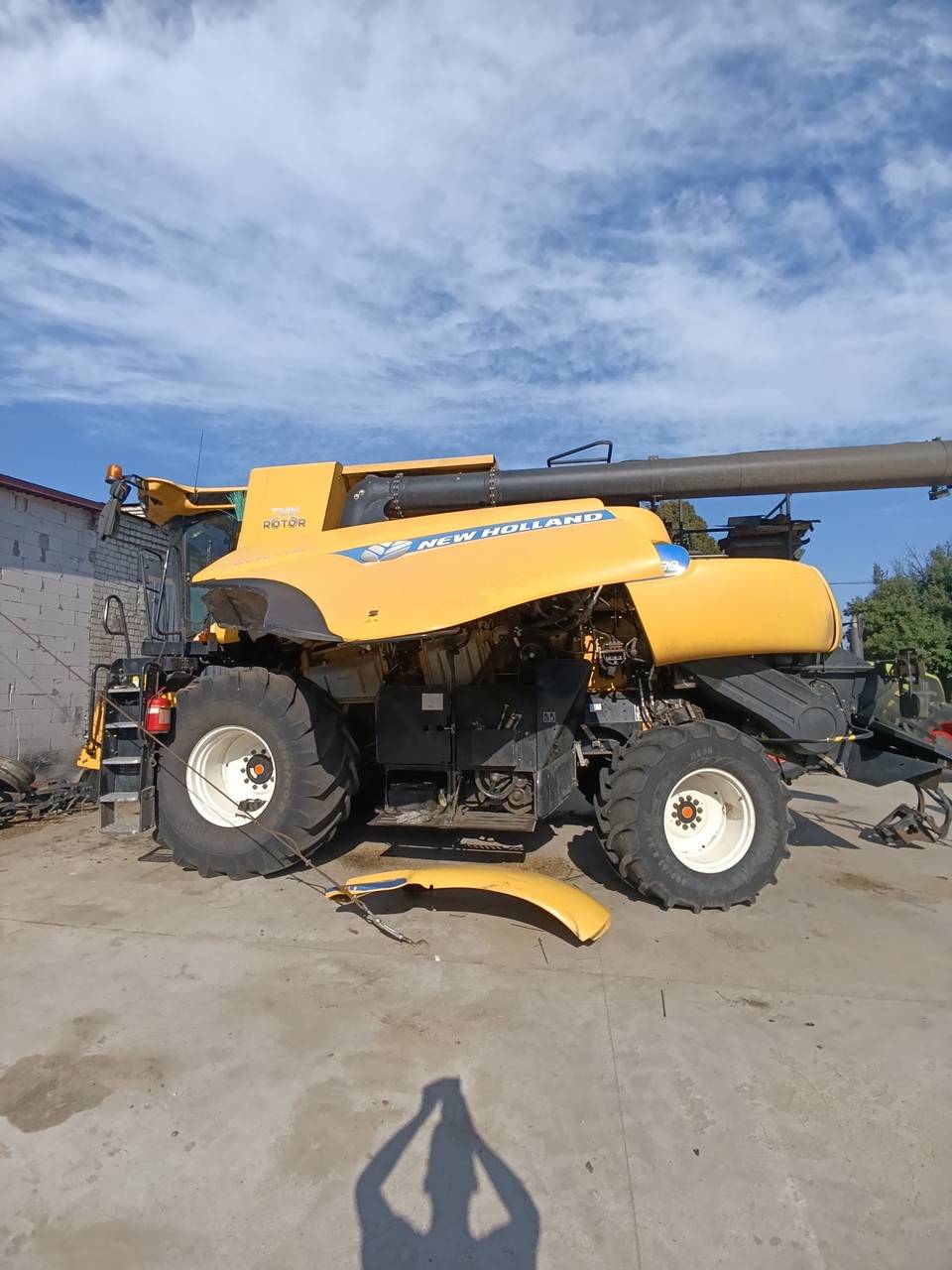 Zdjęcie 6 z naprawy — Naprawa zbiornika paliwa New Holland CR 9.80