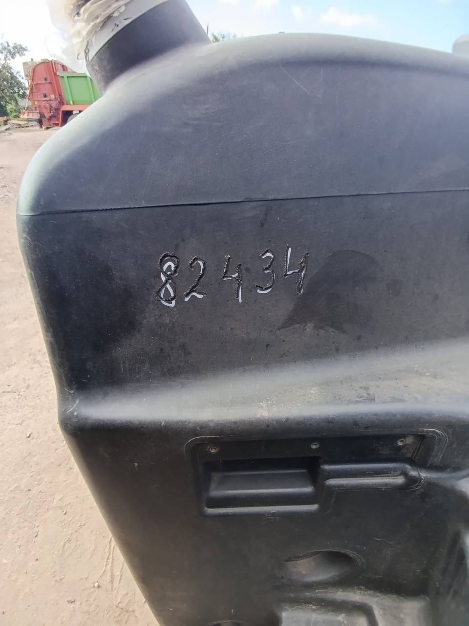 Zdjęcie 7 z naprawy — Naprawa zbiornika paliwa Fendt 942