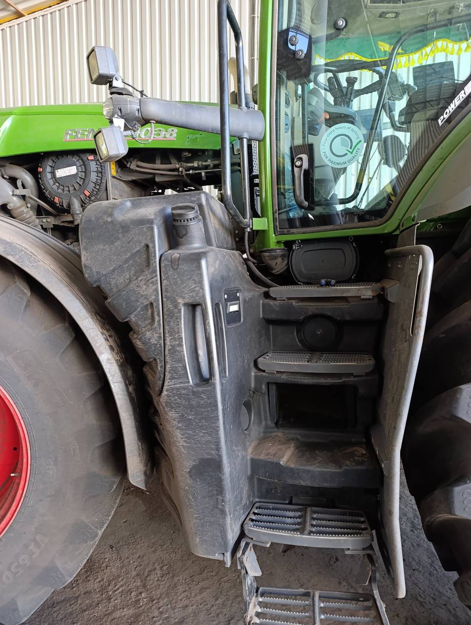 Zdjęcie 4 z naprawy — Naprawa zbiornika paliwa Fendt 4038
