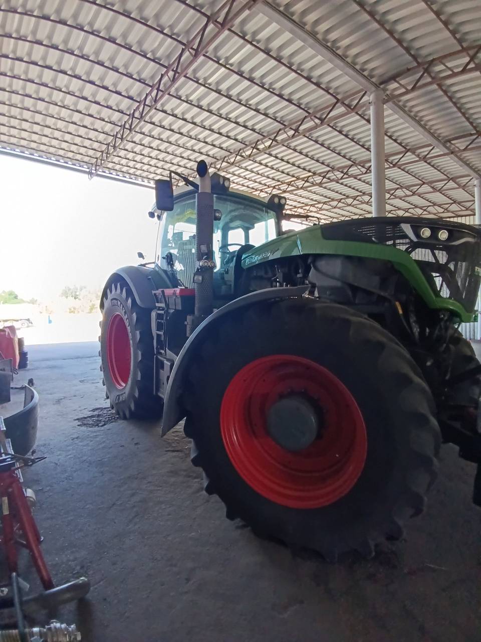 Zdjęcie 8 z naprawy — Naprawa zbiornika paliwa Fendt 4038