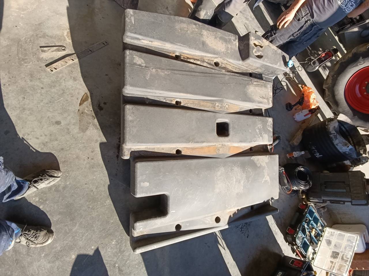 Zdjęcie 5 z naprawy — Naprawa zbiornika paliwa New Holland 9080