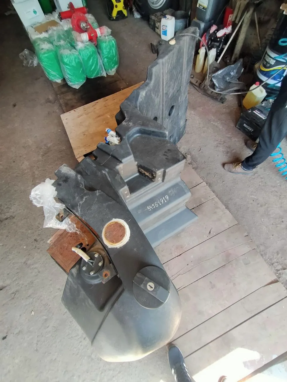 Zdjęcie 2 z naprawy — Naprawa zbiornika paliwa New Holland T8.390