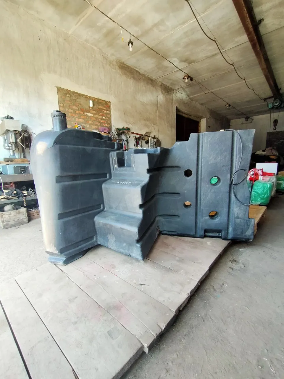 Zdjęcie 7 z naprawy — Naprawa zbiornika paliwa New Holland T8.390
