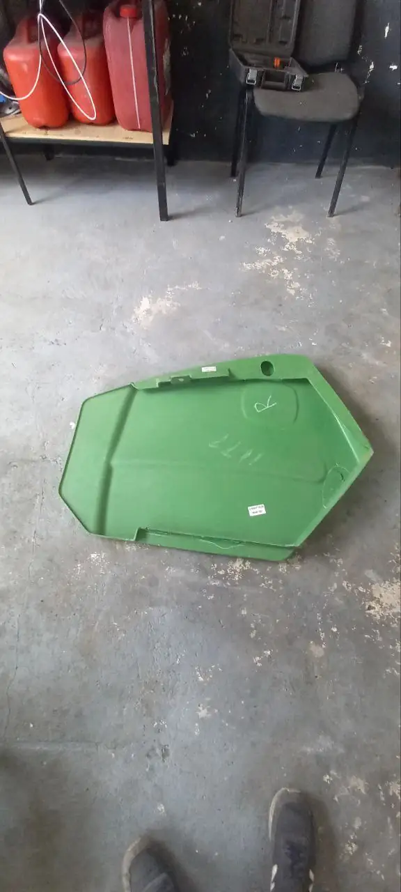 Zdjęcie 10 z naprawy — Naprawa stożka hedera John Deere
