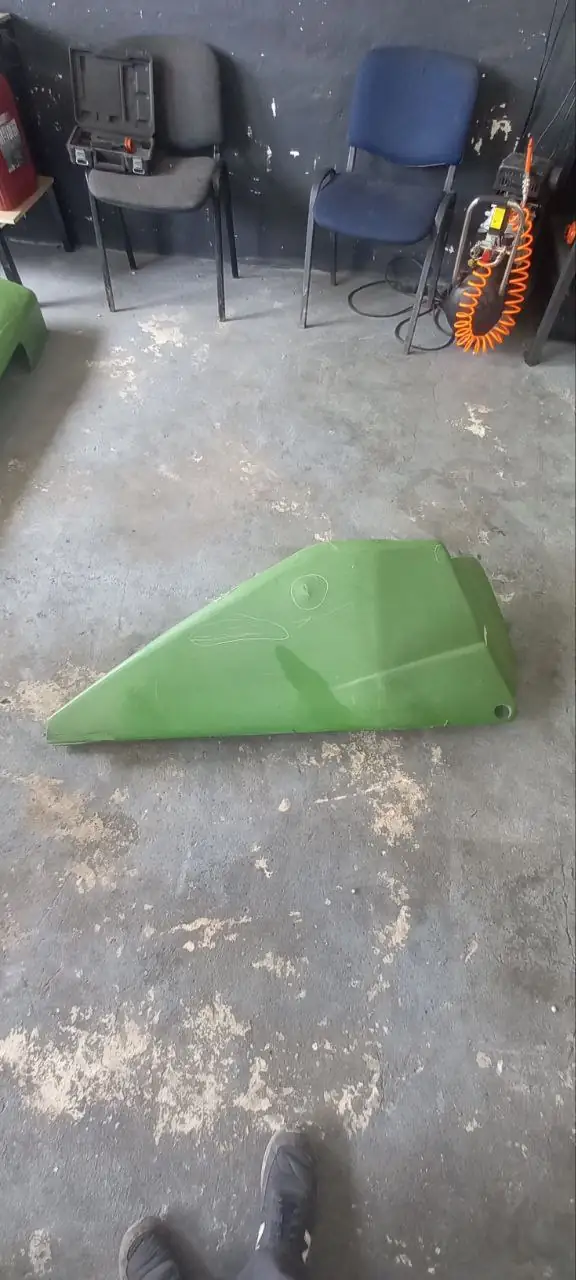 Zdjęcie 6 z naprawy — Naprawa stożka hedera John Deere