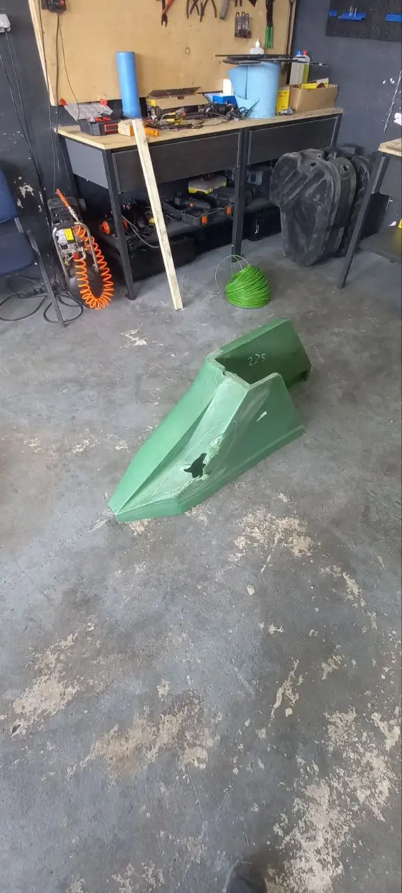 Zdjęcie 3 z naprawy — Naprawa stożka hedera John Deere