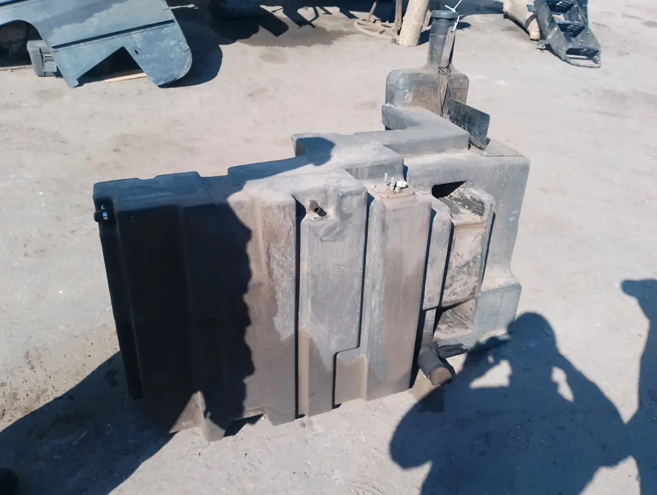 Zdjęcie 38 z naprawy — Naprawa zbiornika paliwa New Holland T7060