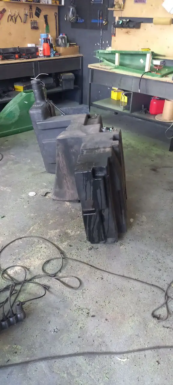 Zdjęcie 3 z naprawy — Naprawa zbiornika paliwa New Holland T7060