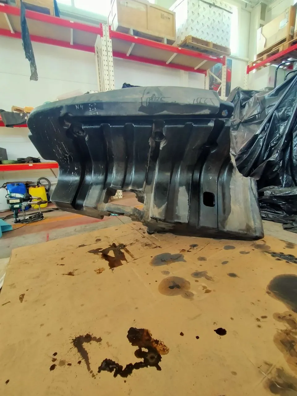 Zdjęcie 3 z naprawy — Naprawa zbiornika paliwa Challenger 865 B