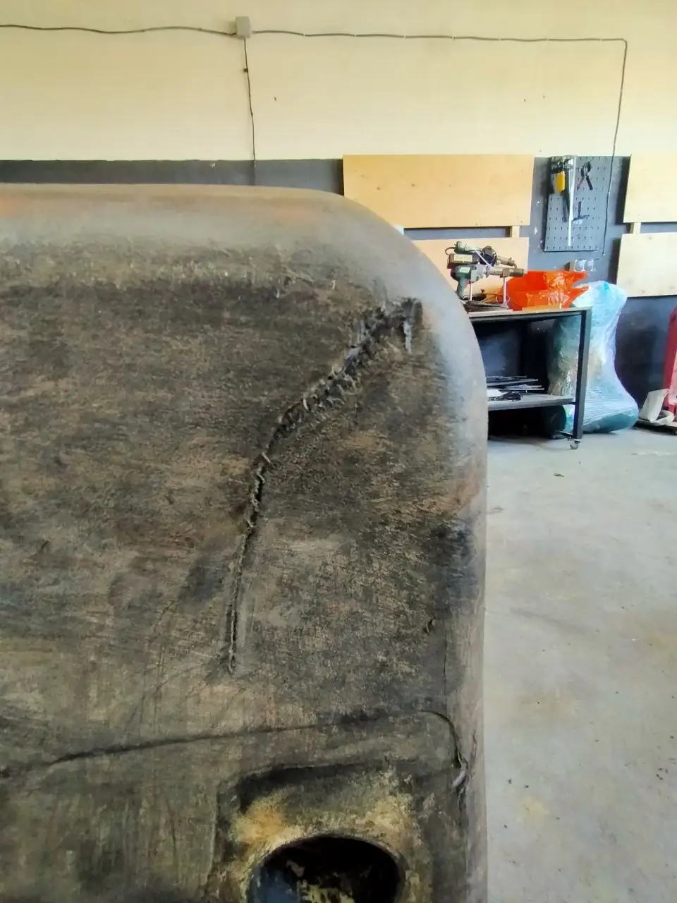 Zdjęcie 19 z naprawy — Naprawa zbiornika paliwa JCB 531-70