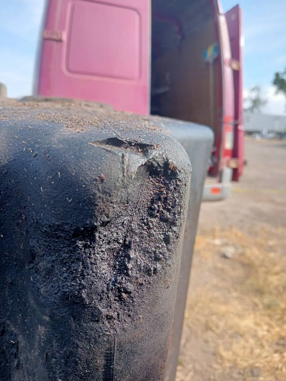 Zdjęcie 1 z naprawy — Naprawa zbiornika paliwa John Deere S 690 AI