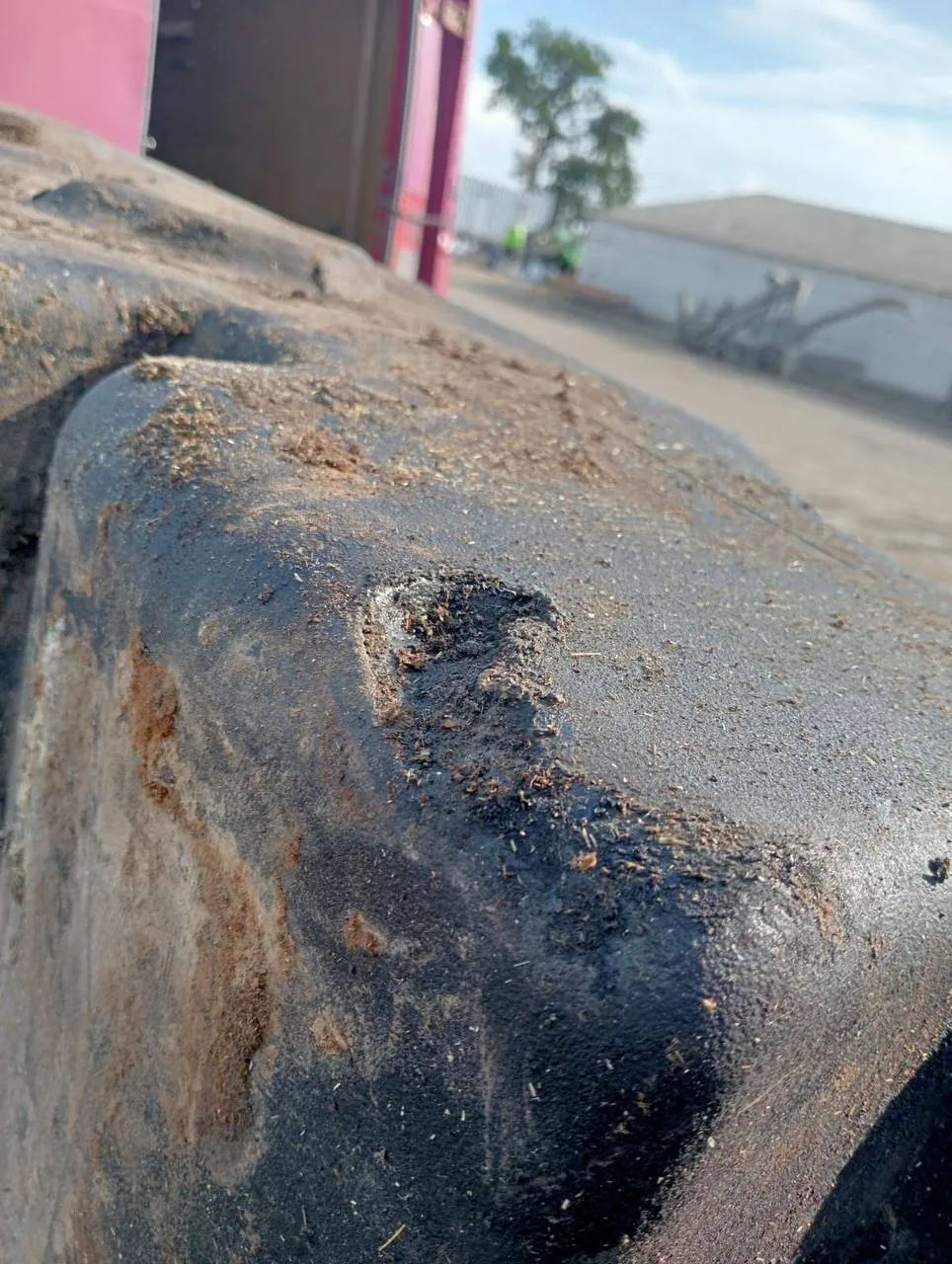 Zdjęcie 4 z naprawy — Naprawa zbiornika paliwa John Deere S 690 AI