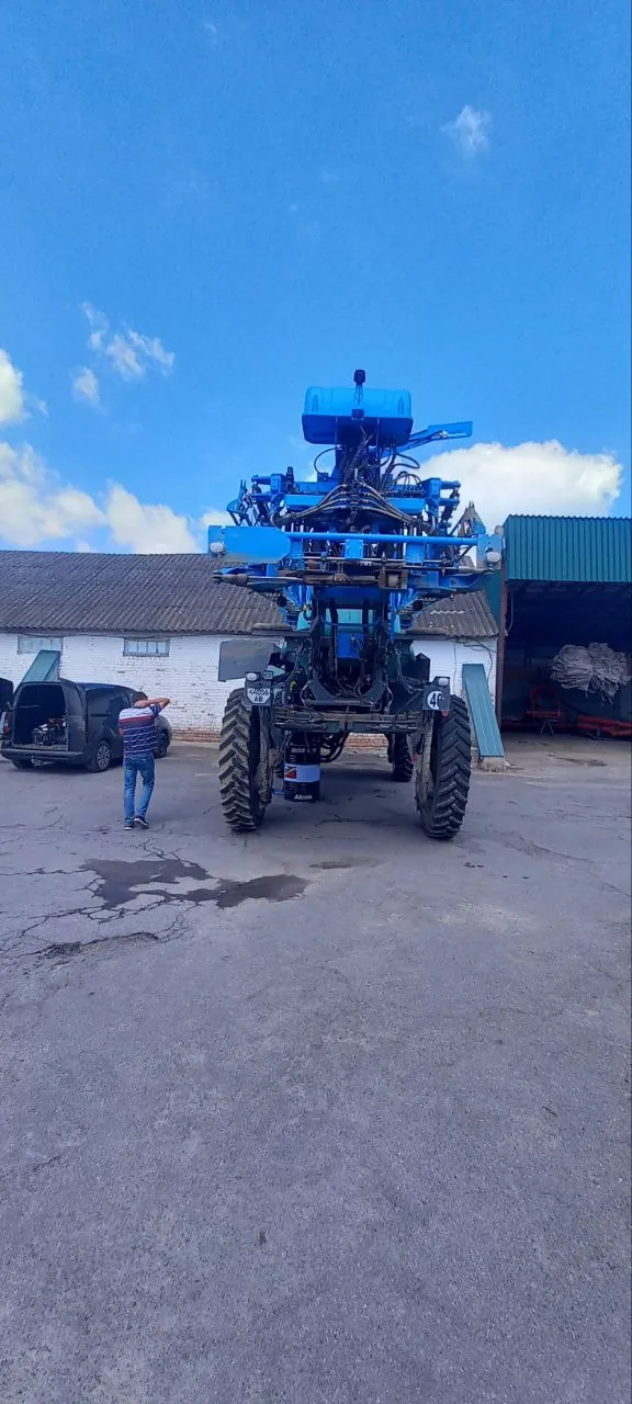 Zdjęcie 1 z naprawy — Naprawa zbiornika opryskiwacza Berthoud Rapter