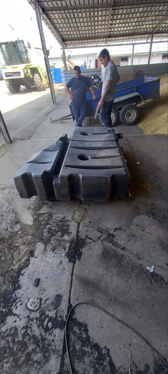 Zdjęcie 15 z naprawy — Naprawa zbiornika paliwa Claas Lexion 560