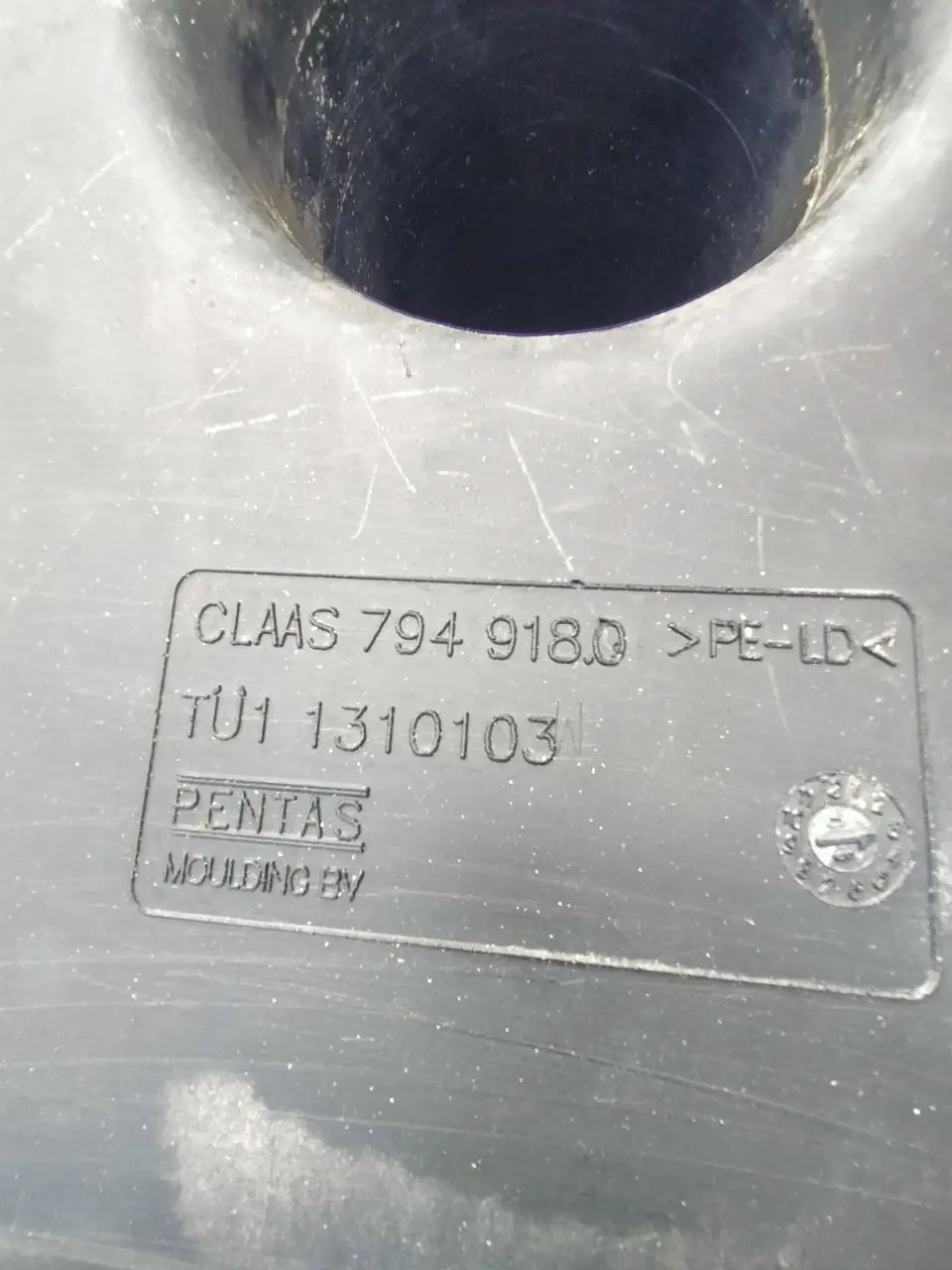 Zdjęcie 21 z naprawy — Naprawa zbiornika paliwa Claas Lexion 600