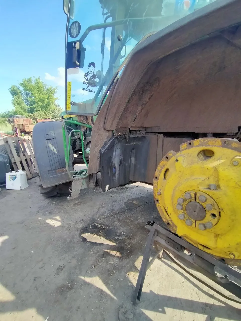 Zdjęcie 3 z naprawy — Naprawa zbiornika paliwa John Deere 8400 — lipiec 2023