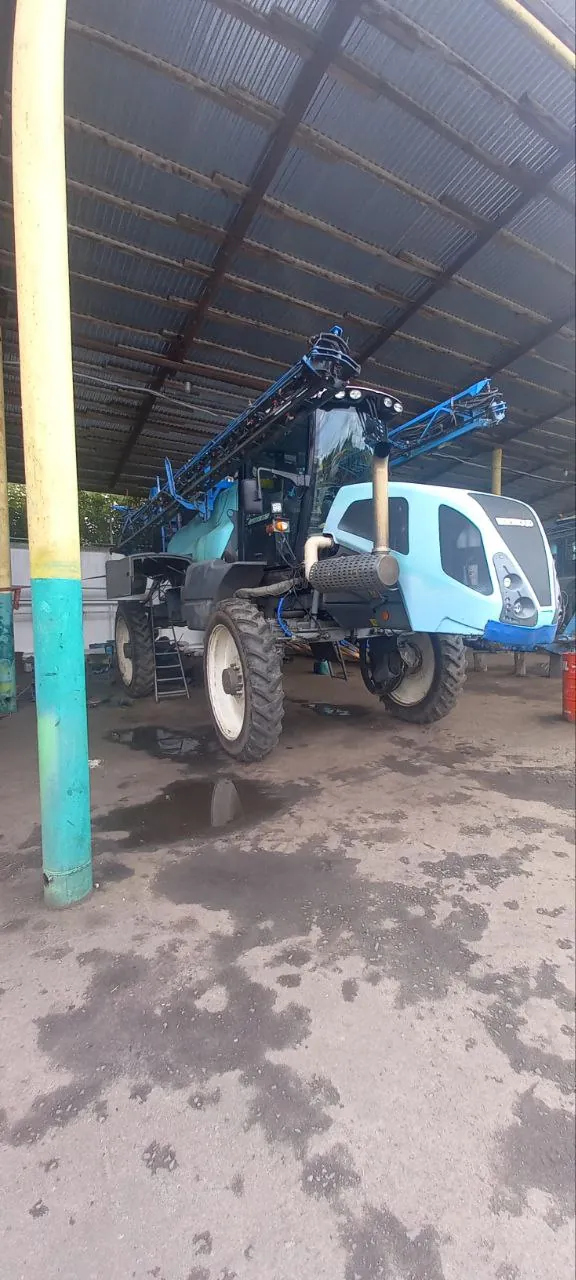 Zdjęcie 3 z naprawy — Naprawa zbiornika opryskiwacza Berthoud Rapter 3240 — lipiec 2023