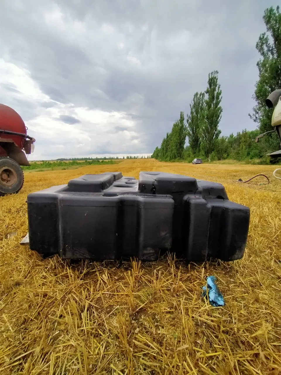 Zdjęcie 10 z naprawy — Naprawa zbiornika paliwa Claas Lexion 560 — sierpień 2023