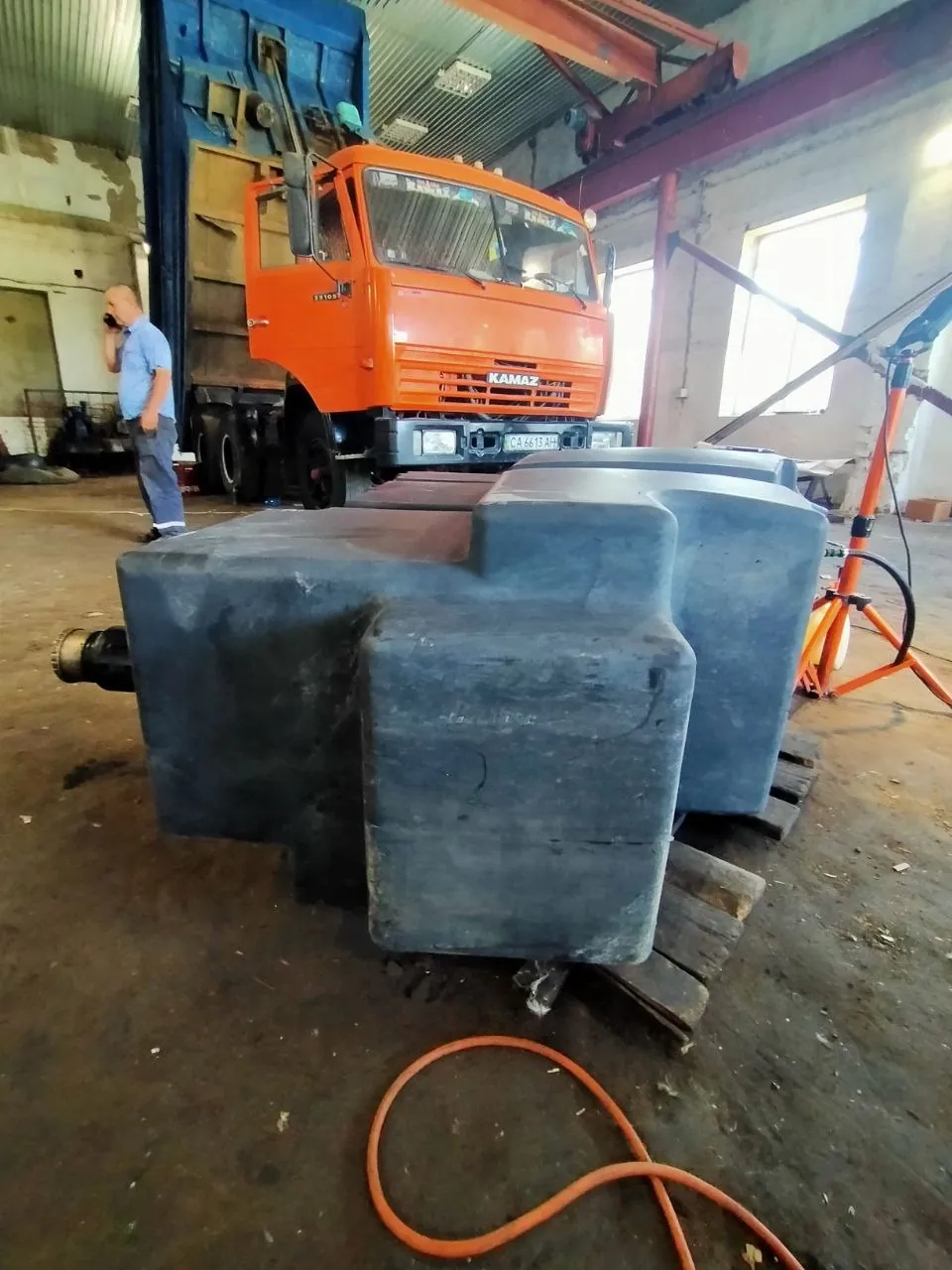 Zdjęcie 4 z naprawy — Naprawa zbiornika paliwa New Holland