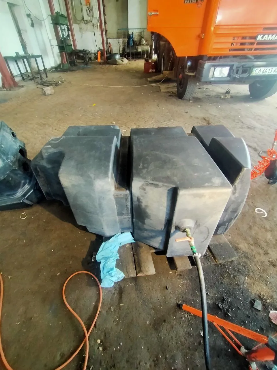 Zdjęcie 15 z naprawy — Naprawa zbiornika paliwa New Holland
