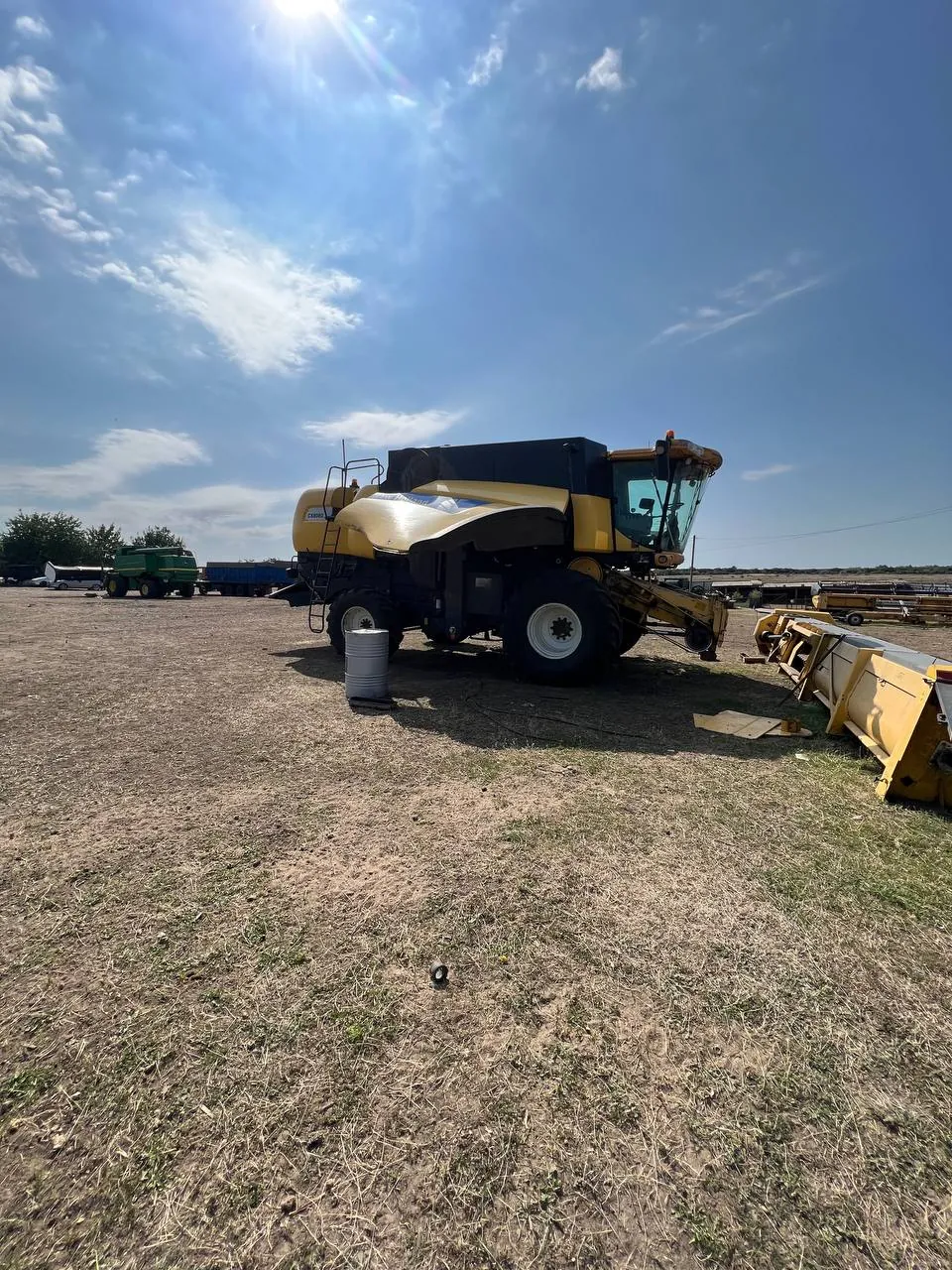 Zdjęcie 8 z naprawy — Naprawa zbiornika ziarna John Deere