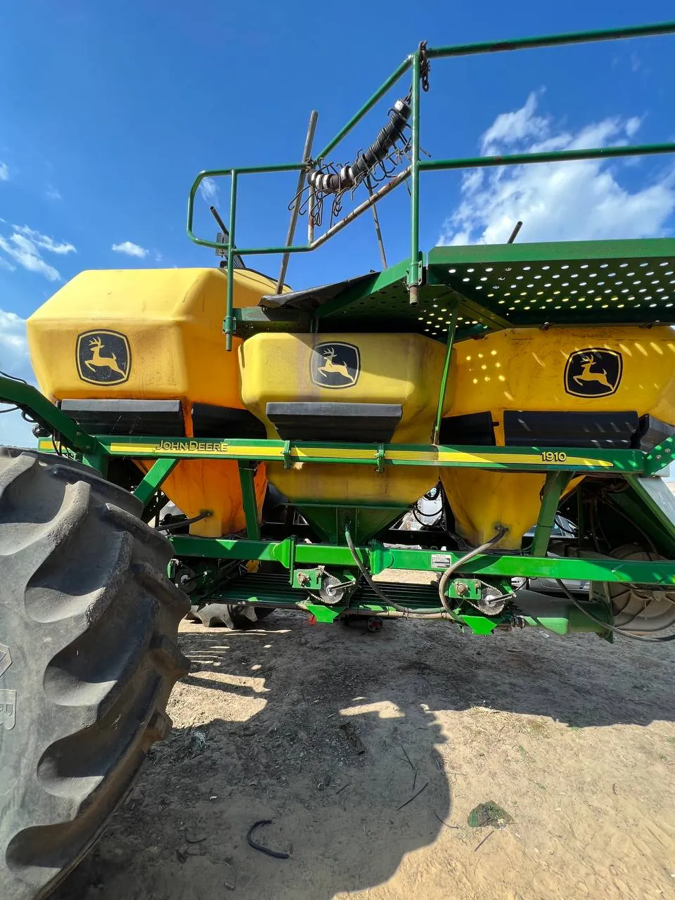 Zdjęcie 24 z naprawy — Naprawa zbiornika ziarna John Deere