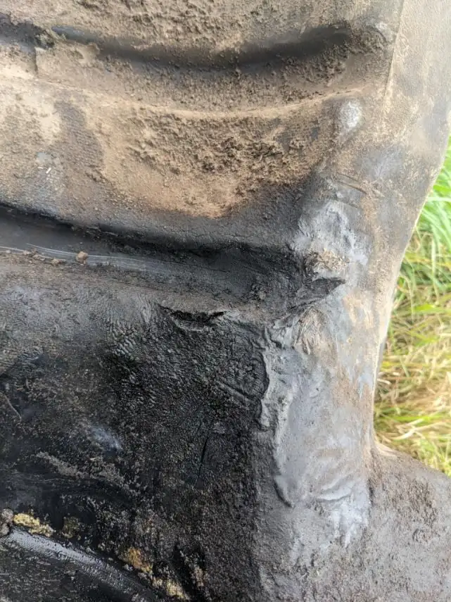 Zdjęcie 20 z naprawy — Naprawa zbiornika paliwa Case 340