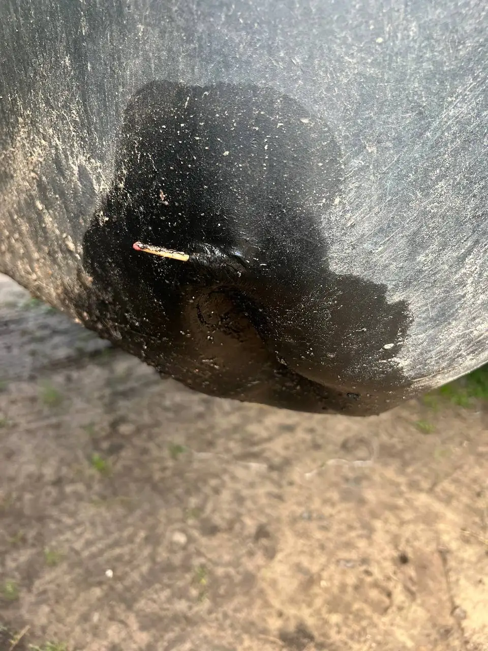 Zdjęcie 16 z naprawy — Naprawa zbiornika paliwa John Deere 6920